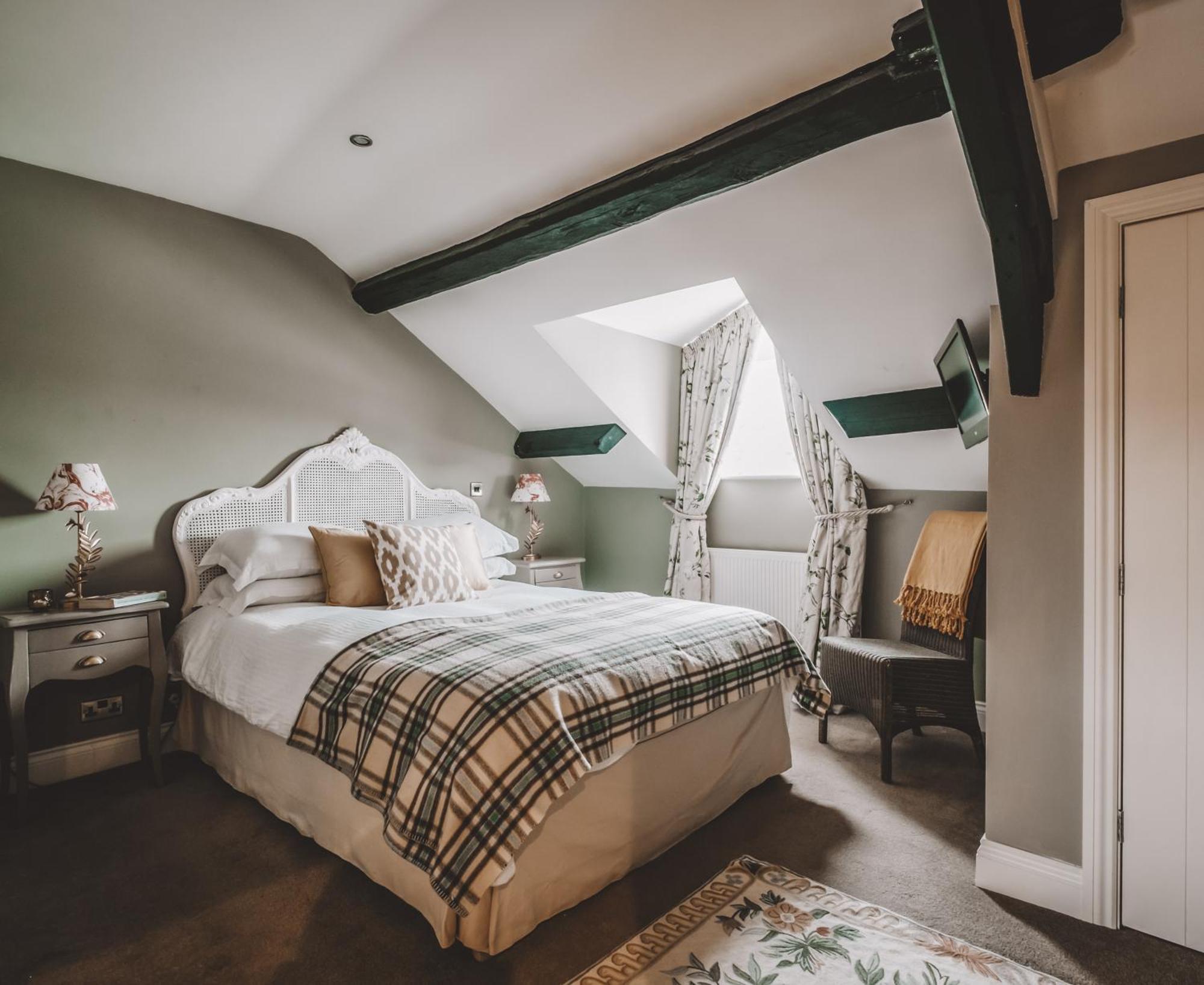 The Hare & Hounds Inn Bowland Bridge Ngoại thất bức ảnh